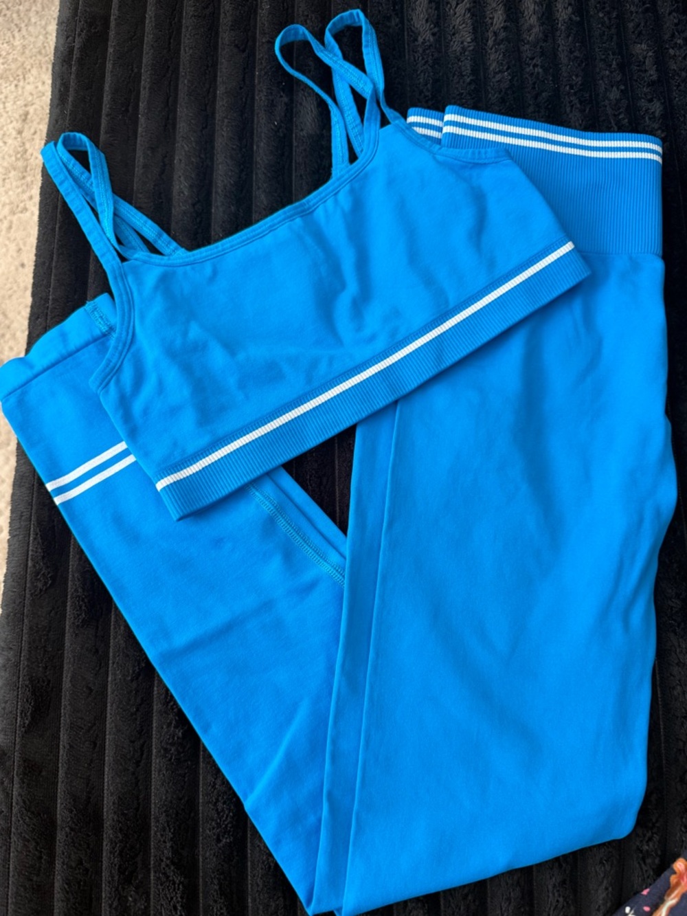 Gymshark contrast seamless leggings & sport bra